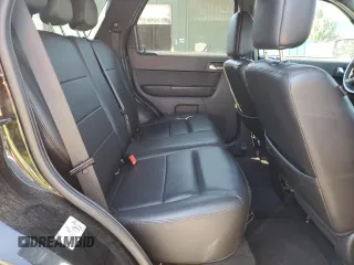 2010 Ford Escape Limited с VIN 1FMCU9EG4AKB62047, выставлен на аукционе Copart как лот 62946685 с пробегом 87 232 миль миль и Списание • Salvage title. История ставок и продаж доступна на DreamBid. Изображение 10.