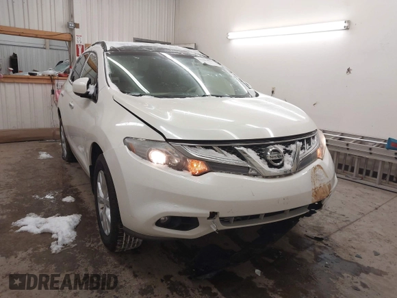 2014 Nissan Murano S with VIN JN8AZ1MW6EW526477, listed as a IAAI auction lot 41403021 with 111,869 mi miles and . Bid and sale history available at carsss.com. Image 1.