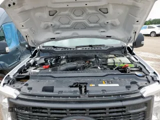 2025 Ford F-350 with VIN 1FD8X3HN8SEC33741, listed as a Copart auction lot 59874165 with Not provided miles and Salvage title. Bid and sale history available at DreamBid. Image 12.