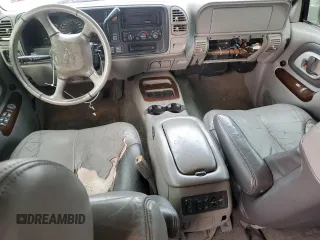 2000 GMC Denali z VIN 1GKEK13RXYR110436, wystawiony jako Copart lot #74311244 z przebiegiem 250 735 mil mil oraz Szkody całkowita. Historia ofert i sprzedaży dostępna na DreamBid. Obrazek 8.