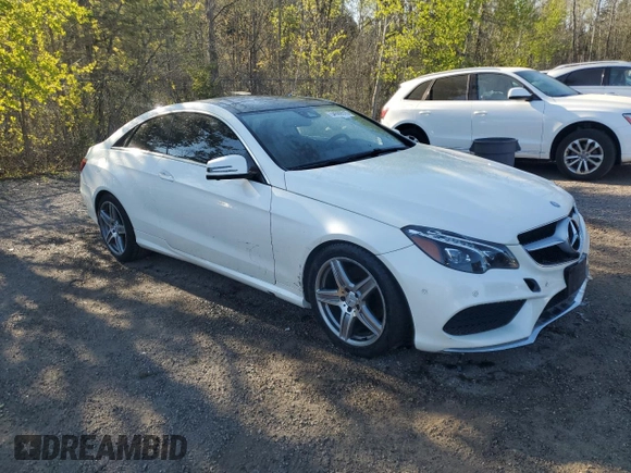 2014 Mercedes-Benz E 350 with VIN WDDKJ8JB7EF253105, listed as a Copart auction lot 54660515 with 189,766 mi miles and Non repairable. Bid and sale history available at DreamBid. Image 4.