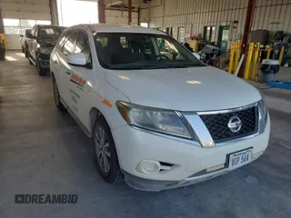2014 Nissan Pathfinder S with VIN 5N1AR2MM5EC711181, listed as a IAAI auction lot 42665593 with 205,546 mi miles and . Bid and sale history available at DreamBid. Image 59.