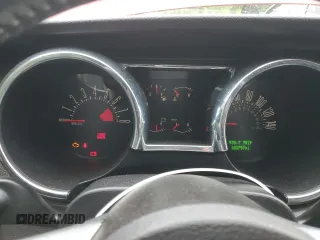 2008 Ford Mustang GT Deluxe z VIN 1ZVHT85HX85152340, wystawiony jako Copart lot #57599865 z przebiegiem 103 797 mil mil oraz Szkoda całkowita • Salvage title. Historia ofert i sprzedaży dostępna na DreamBid. Obrazek 9.