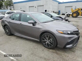 2023 Toyota Camry SE with VIN 4T1G11AK0PU095529, listed as a Copart auction lot 50646675 with 17,240 mi miles and Salvage Title. Bid and sale history available at carsss.com. Image 4.