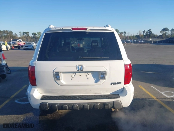 2004 Honda Pilot EX with VIN 2HKYF18564H571427, listed as a IAAI auction lot 41867906 with 359,577 mi miles. Bid and sale history available at carsss.com. Image 16.