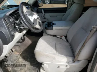2010 Chevrolet Silverado 1500 LT with VIN 3GCRCSEAXAG151694, listed as a Copart auction lot 47963405 with Not Provided miles and Salvage Title. Bid and sale history available at DreamBid. Image 7.