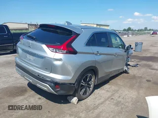 2024 Mitsubishi Eclipse Cross SE with VIN JA4ATWAA5RZ042284, listed as a IAAI auction lot 42709019 with 30,934 mi miles and . Bid and sale history available at DreamBid. Image 4.