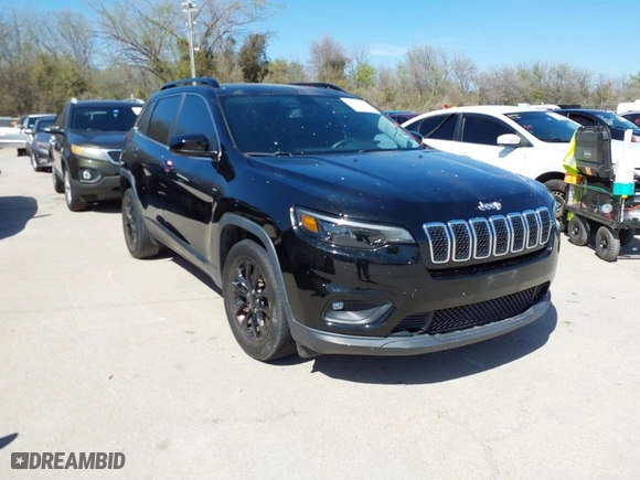 2019 Jeep Cherokee Latitude Plus with VIN 1C4PJLLBXKD176124, listed as a IAAI auction lot 41851150 with 90,101 mi miles. Bid and sale history available at carsss.com. Image 1.