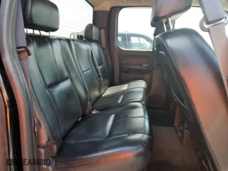 2007 GMC Sierra 1500 SLE1 with VIN 2GTEC19C371611901, listed as a Copart auction lot 71567064 with 264,295 mi miles and Non Repairable. Bid and sale history available at carsss.com. Image 10.