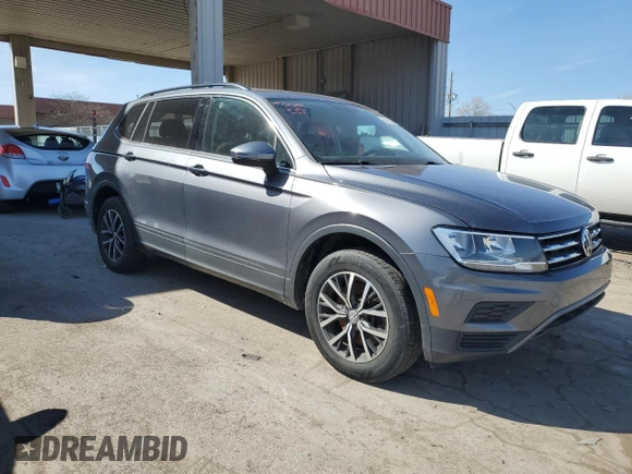 2019 Volkswagen Tiguan SE with VIN 3VV2B7AX5KM024450, listed as a Copart auction lot 52421675 with 132,697 mi miles and Salvage Title. Bid and sale history available at DreamBid. Image 4.