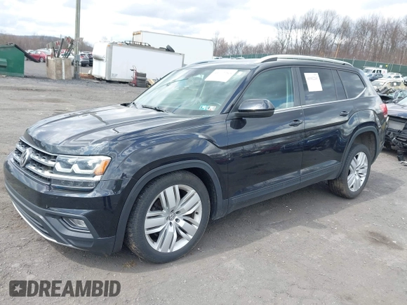 2019 Volkswagen Atlas SE z VIN 1V2UR2CA6KC580992, wystawiony jako IAAI lot #41902265 z przebiegiem 63 233 mil mil oraz . Historia ofert i sprzedaży dostępna na DreamBid. Obrazek 2.