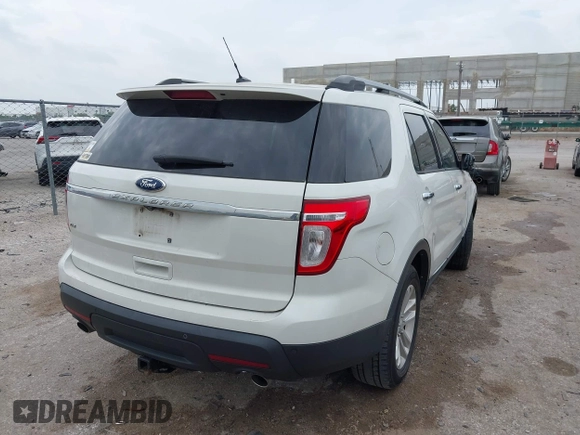 2012 Ford Explorer XLT with VIN 1FMHK7D89CGA53406, listed as a IAAI auction lot 42359907 with 279,522 mi miles and . Bid and sale history available at DreamBid. Image 4.