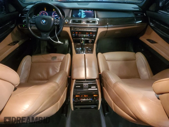 2014 BMW 7 Series ALPINA B7 xDrive with VIN WBAYF8C5XED652905, listed as a Copart auction lot 47266495 with 168,425 mi miles and Clean Title. Bid and sale history available at DreamBid. Image 8.