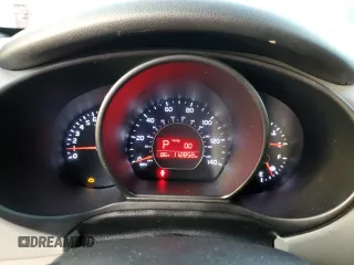 2018 Kia Soul + with VIN KNDJP3A50J7511566, listed as a Copart auction lot 77172184 with 112,858 mi miles and Clean Title. Bid and sale history available at carsss.com. Image 9.