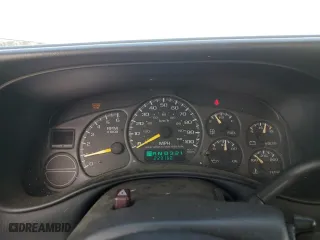 1999 Chevrolet Silverado 1500 LS with VIN 2GCEC19T8X1184568, listed as a Copart auction lot 43210875 with 223,160 mi miles and Clean Title. Bid and sale history available at carsss.com. Image 9.