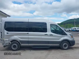 2023 Ford Transit Passenger XL с VIN 1FBAX2C83PKA96917, выставлен на аукционе IAAI как лот 42268308 с пробегом 36 479 миль миль и . История ставок и продаж доступна на DreamBid. Изображение 14.