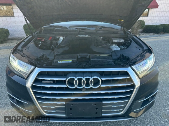 2018 Audi Q7 Premium Plus with VIN WA1LAAF78JD050217, listed as a Copart auction lot 54598215 with 123,468 mi miles and Clean Title. Bid and sale history available at carsss.com. Image 7.