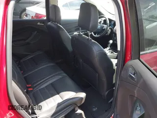 2019 Ford Escape Titanium with VIN 1FMCU0J96KUB79330, listed as a IAAI auction lot 42018346 with 35,500 mi miles and . Bid and sale history available at DreamBid. Image 8.
