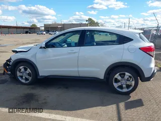 2021 Honda HR-V LX with VIN 3CZRU5H39MM728355, listed as a IAAI auction lot 41723205 with 37,017 mi miles. Bid and sale history available at carsss.com. Image 14.