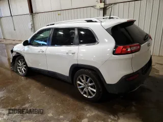 2016 Jeep Cherokee Limited with VIN 1C4PJLDB8GW355062, listed as a Copart auction lot 43750865 with 109,935 mi miles and Salvage Title. Bid and sale history available at carsss.com. Image 2.