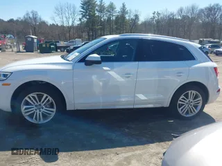2018 Audi Q5 Premium Plus with VIN WA1BNAFY2J2082584, listed as a IAAI auction lot 41794887 with 53,877 mi miles. Bid and sale history available at carsss.com. Image 14.