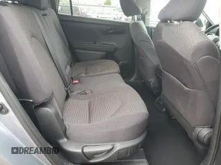2021 Toyota Highlander L z VIN 5TDBZRBH0MS138565, wystawiony jako Copart lot #56910965 z przebiegiem 48 074 mil mil oraz Szkoda całkowita • Salvage title. Historia ofert i sprzedaży dostępna na DreamBid. Obrazek 11.