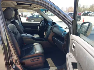 2009 Honda Pilot EX-L z VIN 5FNYF48699B034440, wystawiony jako IAAI lot #42090862 z przebiegiem 208 741 mil mil oraz . Historia ofert i sprzedaży dostępna na DreamBid. Obrazek 5.