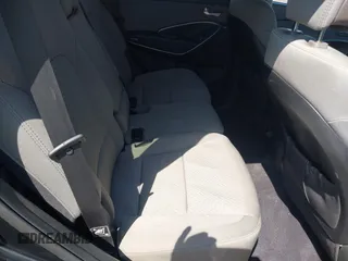 2017 Hyundai Santa Fe 2.4L z VIN 5NMZU3LB4HH024307, wystawiony jako IAAI lot #42147423 z przebiegiem 72 504 mil mil oraz . Historia ofert i sprzedaży dostępna na DreamBid. Obrazek 8.