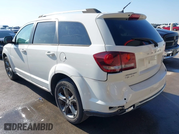 2016 Dodge Journey Crossroad Plus z VIN 3C4PDCGB1GT123668, wystawiony jako IAAI lot #41699950 z przebiegiem 91 410 mil mil oraz . Historia ofert i sprzedaży dostępna na DreamBid. Obrazek 3.
