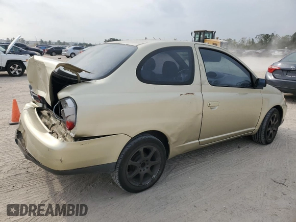 2000 Toyota ECHO with VIN JTDAT1231Y0067906, listed as a Copart auction lot 82770044 with 327,305 mi miles and Salvage Title. Bid and sale history available at DreamBid. Image 3.