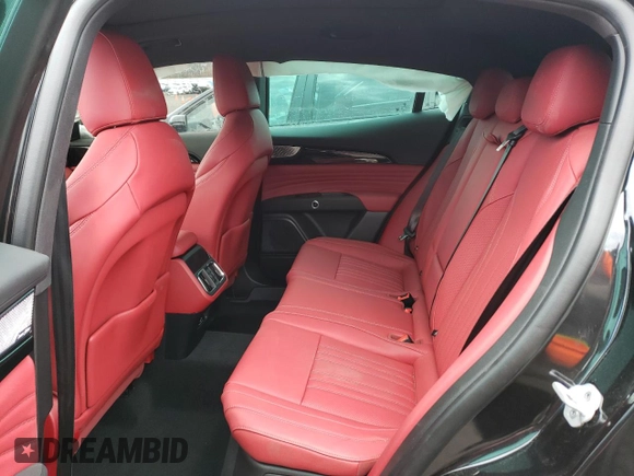 2023 Maserati Grecale Modena z VIN ZN682AVM3P7422553, wystawiony jako Copart lot #43583623 z przebiegiem Nie podano mil oraz . Historia ofert i sprzedaży dostępna na DreamBid. Obrazek 11.