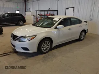 2016 Nissan Altima 2.5 S with VIN 1N4AL3AP0GN321158, listed as a IAAI auction lot 41761123 with 225,407 mi miles. Bid and sale history available at carsss.com. Image 2.