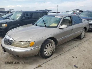 2001 Lincoln Continental with VIN 1LNHM97V71Y711366, listed as a Copart auction lot 75245564 with 0 mi miles and Non Repairable. Bid and sale history available at carsss.com. Image 1.