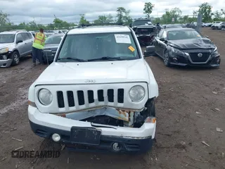 2012 Jeep Patriot Limited with VIN 1C4NJRCBXCD588619, listed as a IAAI auction lot 42258542 with 162,604 mi miles and . Bid and sale history available at DreamBid. Image 12.