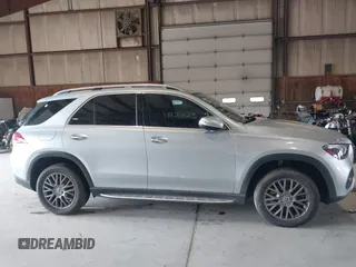 2022 Mercedes-Benz GLE 350 with VIN 4JGFB4JB0NA686064, listed as a IAAI auction lot 38820425 with Not provided miles and . Bid and sale history available at DreamBid. Image 12.