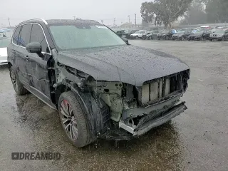 2022 Volvo XC90 Momentum z VIN YV4102PK0N1786405, wystawiony jako Copart lot #48247415 z przebiegiem 52 790 mil mil oraz Szkoda całkowita • Salvage title. Historia ofert i sprzedaży dostępna na DreamBid. Obrazek 11.