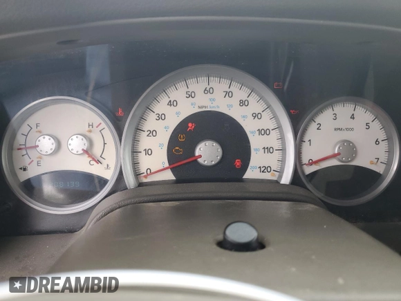 2004 Dodge Durango Limited with VIN 1D8HB58D34F145636, listed as a Copart auction lot 54135645 with 208,139 mi miles and Clean title. Bid and sale history available at DreamBid. Image 9.