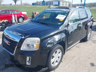2013 GMC Terrain SLT with VIN 2GKFLVEK8D6425542, listed as a IAAI auction lot 41899101 with 177,378 mi miles and . Bid and sale history available at carsss.com. Image 6.