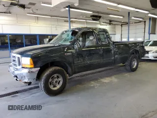 2001 Ford F-350 XL with VIN 1FTSX31F41EB20123, listed as a Copart auction lot 46941455 with 468,792 mi miles and Salvage Title. Bid and sale history available at DreamBid. Image 1.