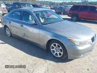 2004 BMW 5 Series 525i with VIN WBANA53504B854825, listed as a IAAI auction lot 41314737 with 249,999 mi miles. Bid and sale history available at carsss.com. Image 1.