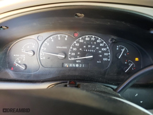 2000 Ford Explorer XLT with VIN 1FMZU73E9YZC08330, listed as a Copart auction lot 50385865 with 157,065 mi miles and Salvage Title. Bid and sale history available at carsss.com. Image 9.
