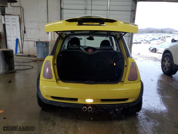 2004 MINI Cooper Hardtop S with VIN WMWRE33474TD85294, listed as a Copart auction lot 44317695 with 115,021 mi miles and Salvage Title. Bid and sale history available at carsss.com. Image 6.
