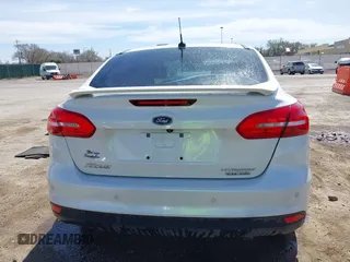 2015 Ford Focus Titanium с VIN 1FADP3J27FL341102, выставлен на аукционе IAAI как лот 41793450 с пробегом 96 465 миль миль и . История ставок и продаж доступна на DreamBid. Изображение 16.