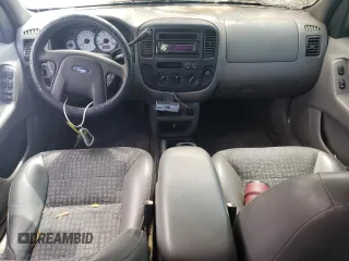 2002 Ford Escape XLS Choice with VIN 1FMYU011X2KB24469, listed as a Copart auction lot 76462504 with Not provided miles and Salvage title. Bid and sale history available at DreamBid. Image 8.