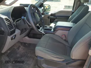 2016 Ford F-150 XLT z VIN 1FTFX1EF2GFB60512, wystawiony jako Copart lot #64819845 z przebiegiem 130 997 mil mil oraz Szkoda całkowita • Salvage title. Historia ofert i sprzedaży dostępna na DreamBid. Obrazek 7.