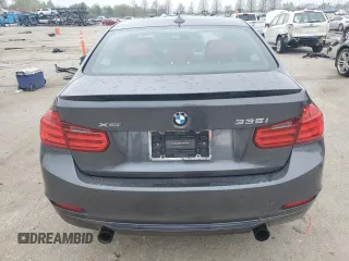 2013 BMW 3 Series 335i xDrive z VIN WBA3B9G57DNR89935, wystawiony jako Copart lot #52589845 z przebiegiem 198 094 mil mil oraz Szkoda całkowita • Salvage title. Historia ofert i sprzedaży dostępna na DreamBid. Obrazek 6.