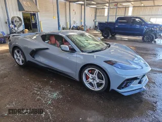 2024 Chevrolet Corvette 2LT z VIN 1G1YB2D48R5108901, wystawiony jako Copart lot #47093985 z przebiegiem 9 730 mil mil oraz Szkoda całkowita • Salvage title. Historia ofert i sprzedaży dostępna na DreamBid. Obrazek 4.