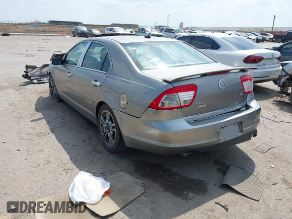 2008 Mercury Milan Premier with VIN 3MEHM081X8R666734, listed as a IAAI auction lot 42034075 with 141,434 mi miles and . Bid and sale history available at DreamBid. Image 3.