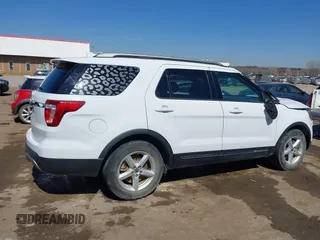 2017 Ford Explorer XLT with VIN 1FM5K7D86HGD86527, listed as a IAAI auction lot 41769032 with 105,619 mi miles and . Bid and sale history available at carsss.com. Image 13.