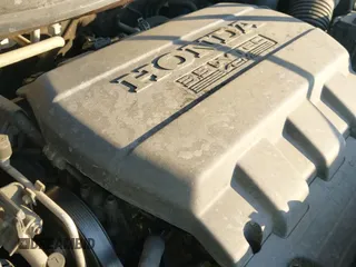 2012 Honda Odyssey EX с VIN 5FNRL5H40CB109129, выставлен на аукционе IAAI как лот 43443591 с пробегом 182 584 миль миль и . История ставок и продаж доступна на DreamBid. Изображение 18.